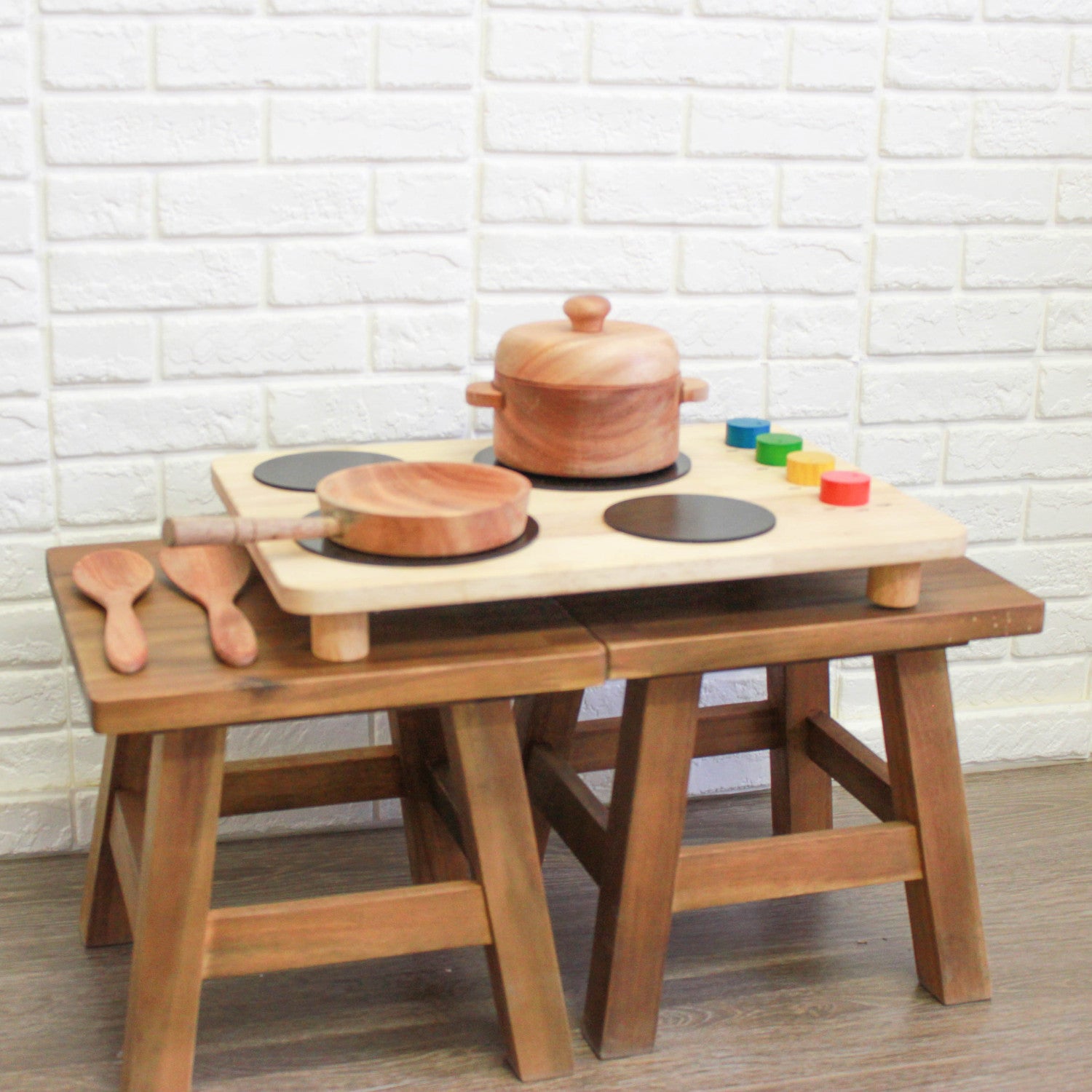 Q Toys Portable Cook Top with Mahogany Pot & Pan set