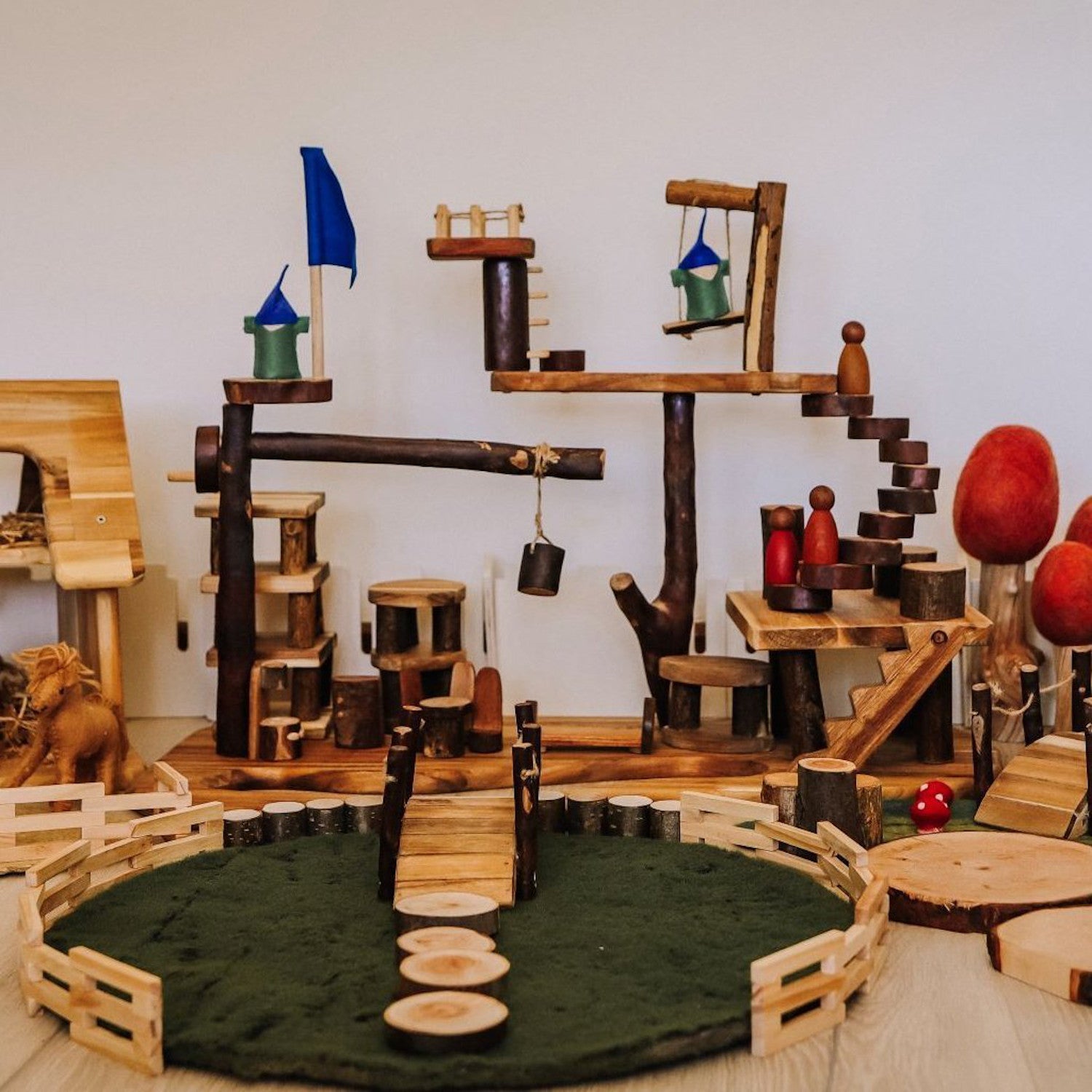 Qtoys Tree House Complex, with additional playsets