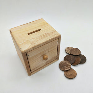 Qtoys Montessori Disc Post Box