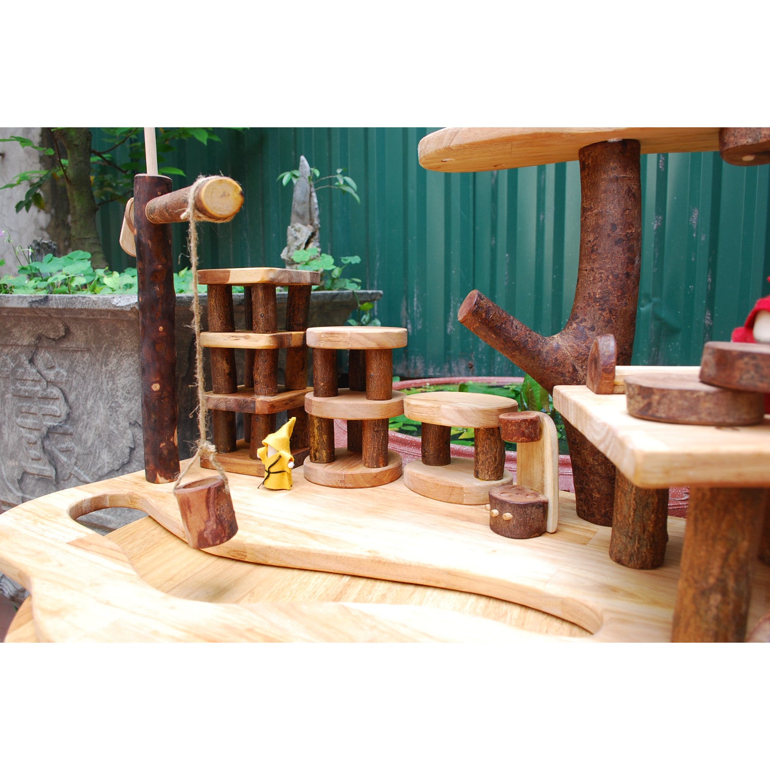 Qtoys Tree House Complex