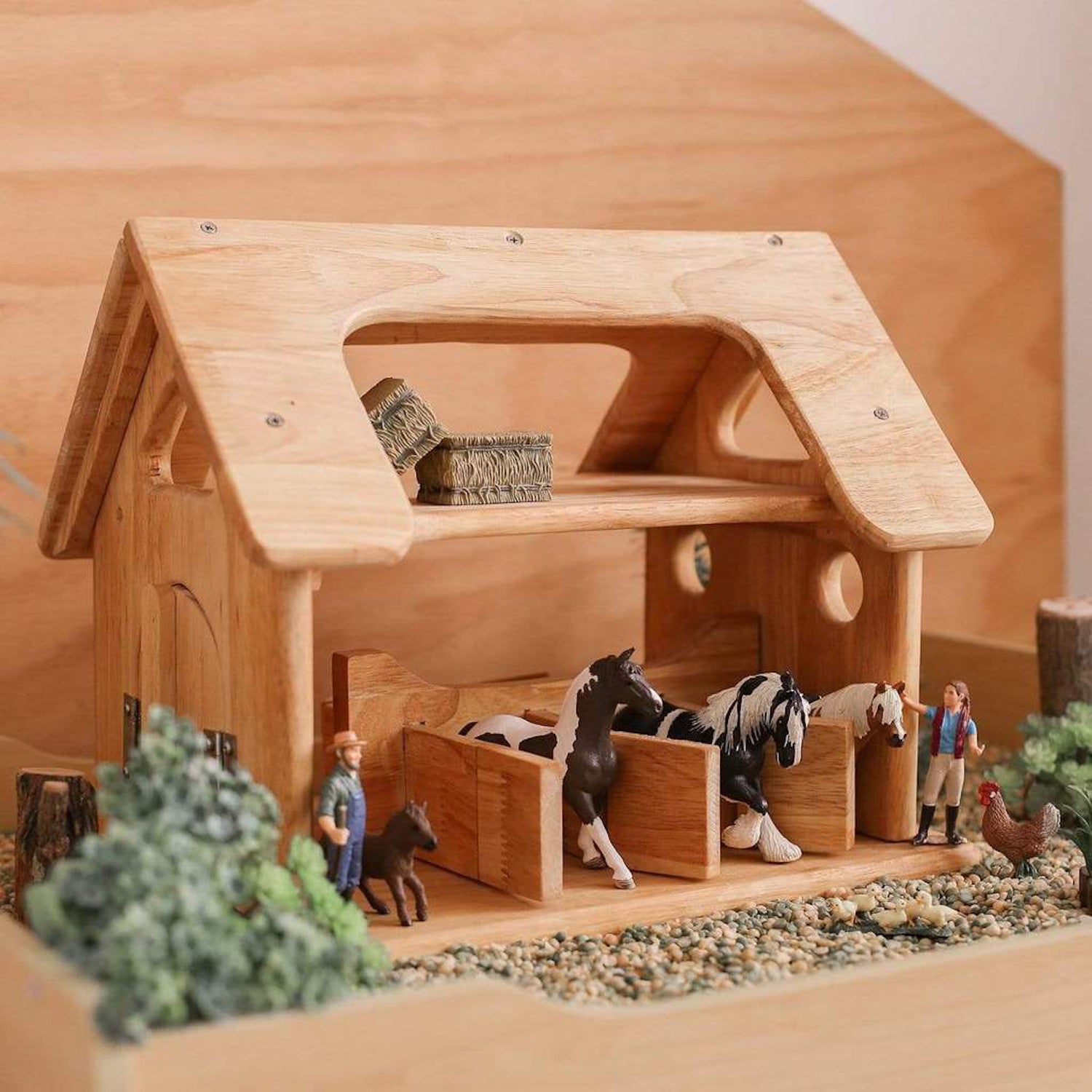 Qtoys Horse Stable with added figurines