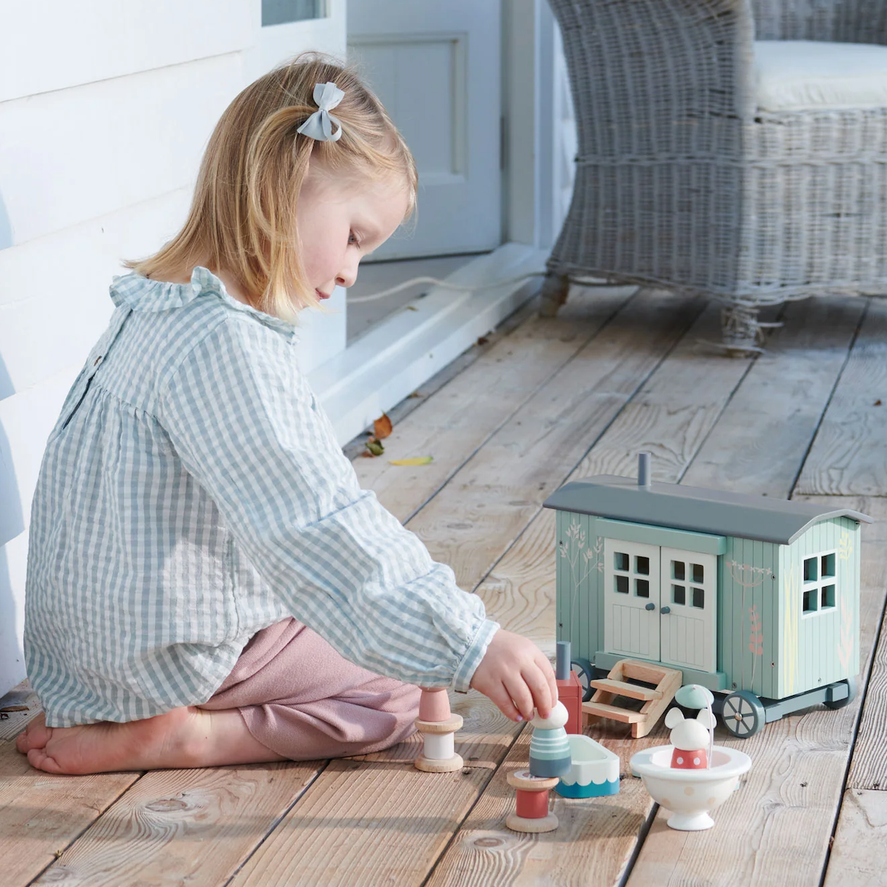 Secret Meadow Shepherd's Hut