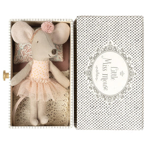 Maileg Little Sister Dance Mouse in Daybed